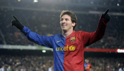 开云体育h5-球队开设官方训练营线上课程，粉丝参与度高，足球线上培训